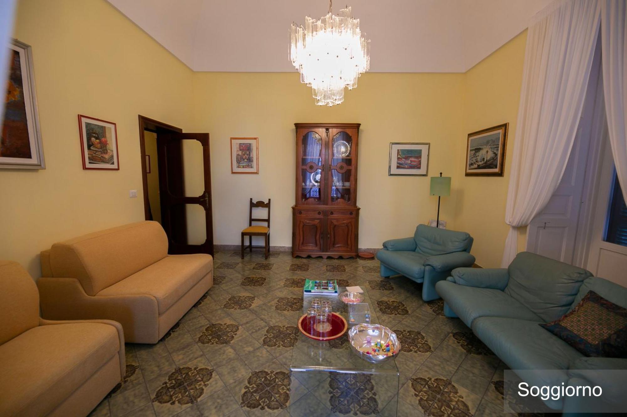 Incantevole Appartamento Al Borgo Monopoli Exterior photo